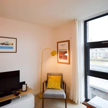 Appartamento Central 1 Bedroom Harbourside Flat With River Views *